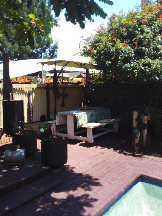 Africas Eden Guesthouse Mookgophong Eksteriør billede