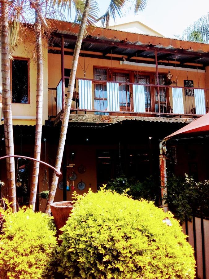 Africas Eden Guesthouse Mookgophong Eksteriør billede