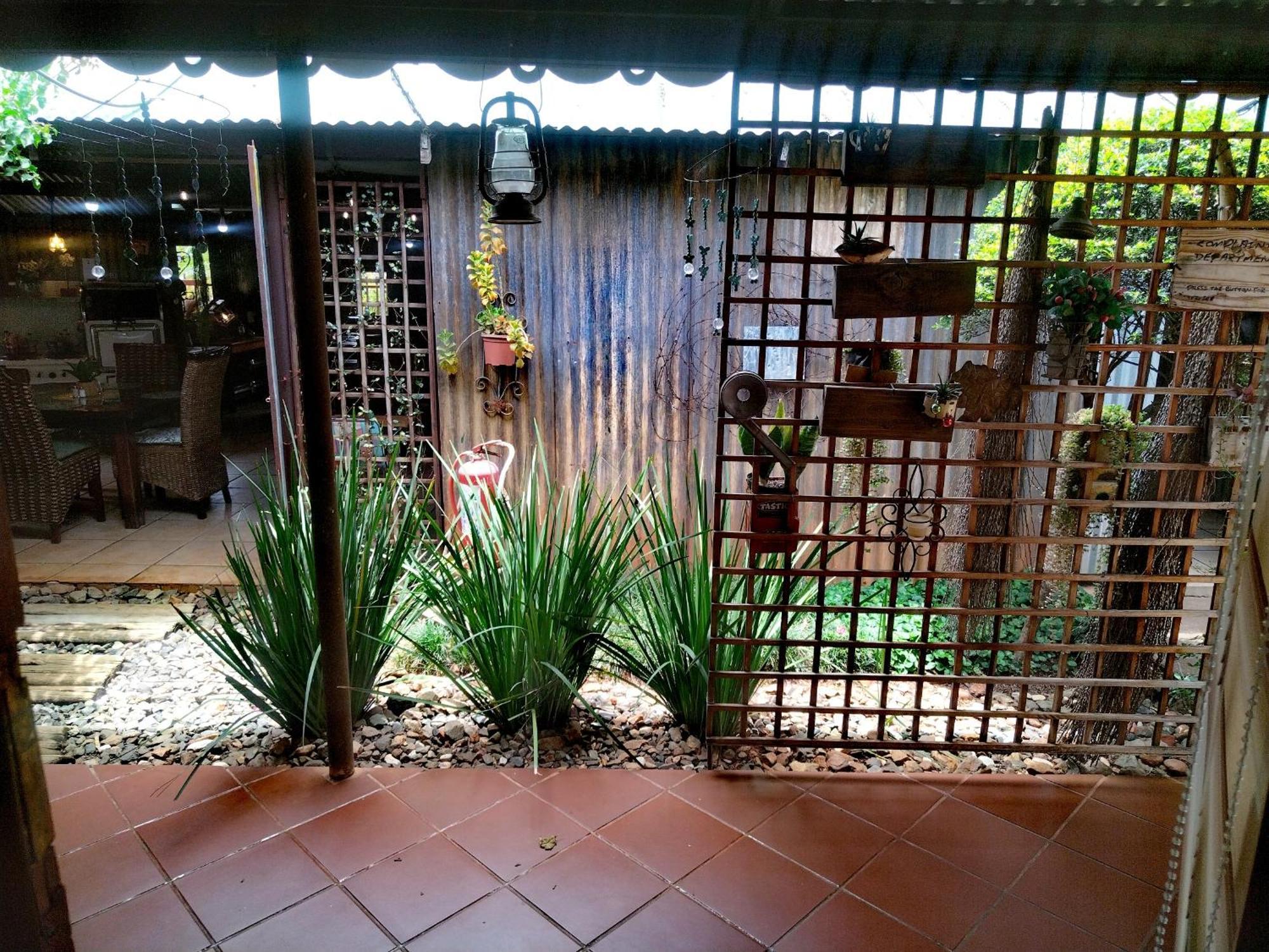 Africas Eden Guesthouse Mookgophong Eksteriør billede