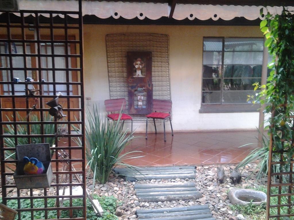 Africas Eden Guesthouse Mookgophong Eksteriør billede